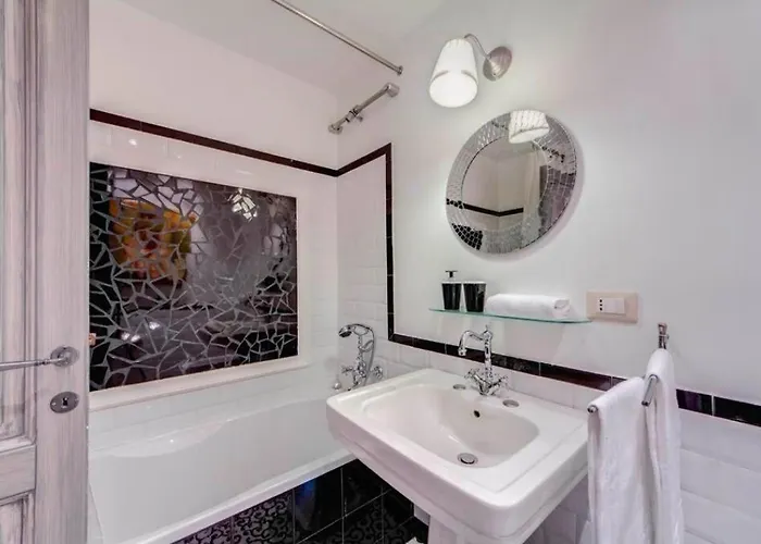 5 Scole Appartamento Roma